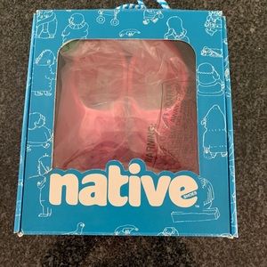 Native shoes. Size C8. Pink. NWT